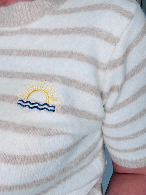 PULL EN MAILLE A RAYURES