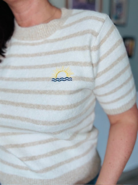 PULL EN MAILLE A RAYURES