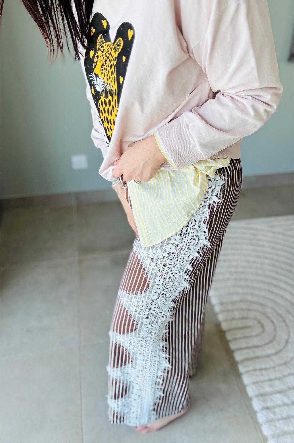 Pantalon en coton et dentelle